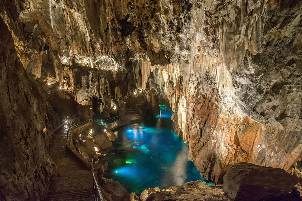 10 красивейших пещер Испании - Гроты де лас Маравильяс