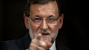 Мариано Рахой утвержден премьер-министром Испании