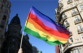 Флаг Orgullo Gay в Мадриде