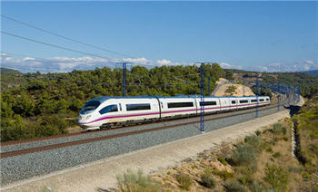 Скоростные поезда Испании перевезли 31 млн пассажиров в 2015 году