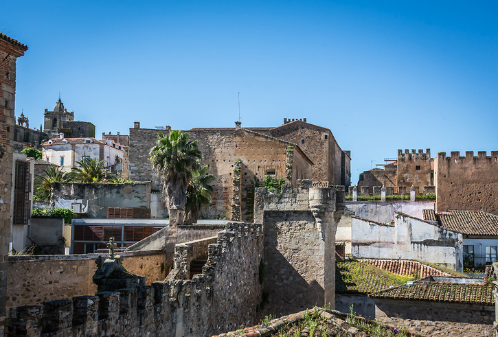 Касерес – город сохранивший средневековье