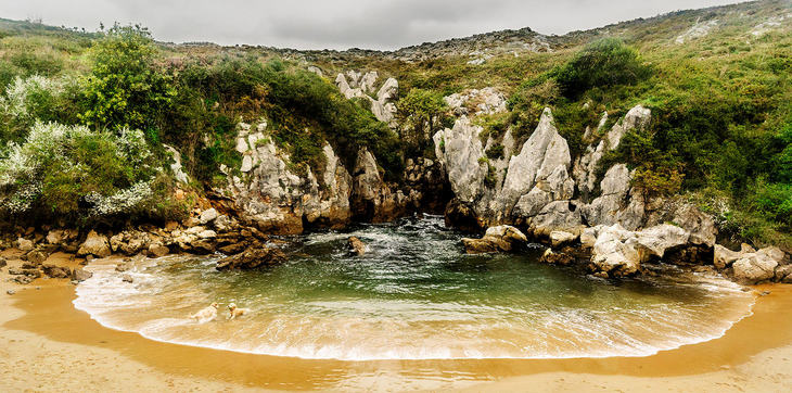 10 самых необычных пляжей Испании